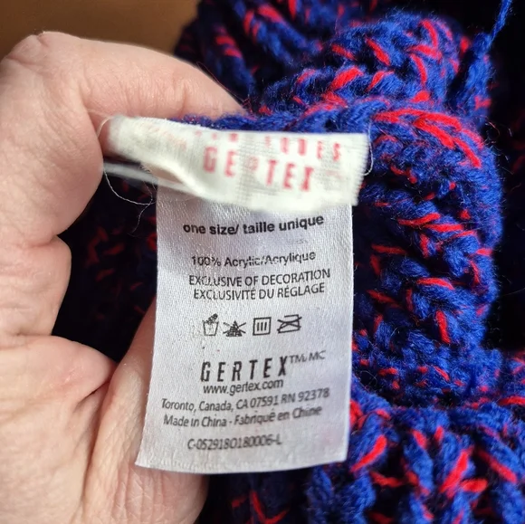 Toque - Picture 3 of 3